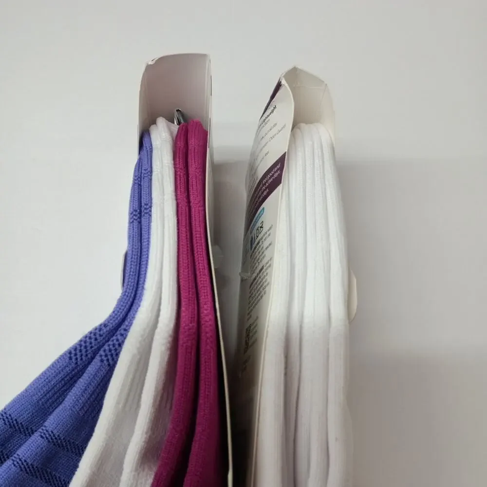 Hanes Moves No Show Socks 6 Pairs Women's‎ Size 5-9 Assorted Seamless Stretch